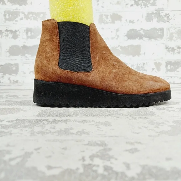 New Amalfi By Rangoni Brown Suede Pull On Chunky Sole Chelsea Boots W687 - Picture 5 of 12
